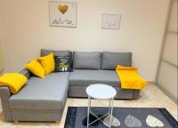 Urban STUDIO LUNA with sky view - B&B Rijeka