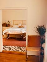 Summer Home with Private Garden - Bed and Breakfast Klintehamn