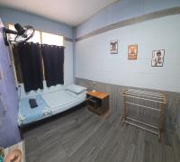 204 Olan Place Spacious Studio with Wi-fi near BTS Skytrain - Chambres d’hôtes Bangkok