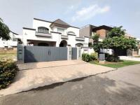 Luxury Villa - 1 Kanal Furnished 5 bedrooms , DHA Phase 6 - Chambres d'hôtes Lahore