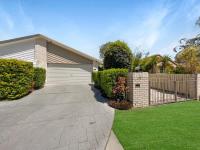 Spacious Holiday Unit on Canal at Banksia Beach - Ferienwohnung Banksia Beach