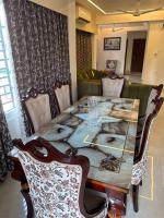 Raaj-hans Guest House - B&B Guwahati