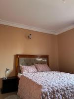 Flo Mcc - Ferienwohnung Kampala