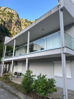 Nature Bay Apartment - Ferienwohnung Kotor