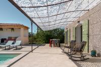 Bastide 13 couchages - PADEL - juillet-Août à la semaine - Domaine de la Louve - Chambres d'hôtes Cotignac