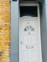 Mile-End Staycation - B&B