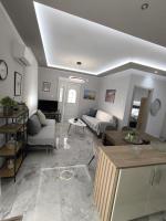 Elegance apartment 3 - B&B Kavala