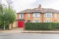 Close to Salisbury Cathedral (& Hospital) - B&B