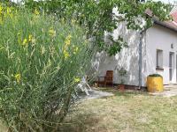 Holiday home in Gyenesdias - Balaton 43113 - Chambres d'hôtes Gyenesdiás