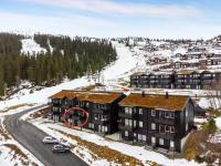 Three-Bedroom Premium Apartment with Balcony