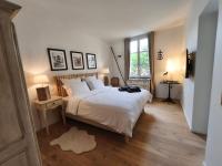 Chambre Double - Vue sur Piscine