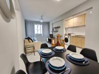 Charmoso 2 dormitórios a poucos passos da Praia em Balneário Camboriú! - Chambres d'hôtes Balneário Camboriú