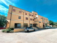 La Via Roma - B&B Torre de' Passeri