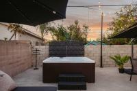 Lightsaber Lounge-Hot Tub-Billiards-10mnstoDisney - B&B Anaheim