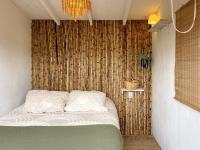 Standaard Tweepersoonskamer met Gedeelde Badkamer