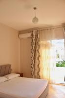 Triple Room with Garden View