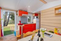 Glamping Frog Farm - B&B Foz do Sousa
