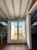 Accogliente Mansarda Vicino al Mare - B&B Savona