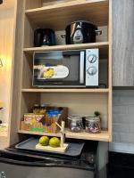 The Lay-by Fame MRT Megamall Greenfield Greenhills - Chambres d’hôtes Manille