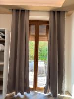 Appartamento con 2 Camere da Letto e Vista Lago