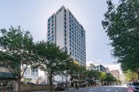 THE SHARE Myeongdong High-rise Floor & Free GYM #Subway station 3min #Myeongdong 10min - B&B Seúl