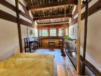 Japanese-Style Quadruple Room