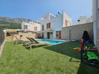 TI Amo Holiday House with heathed pool - Chambres d’hôtes Kutleše