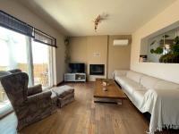 Sea View Serenity 3BR Home near Beach & Town - B&B Samos