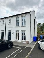 Modern 3-bed house in Coleraine - B&B Coleraine