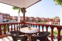 Stunning Modern Apartment Just Steps from El Duque Beach - B&B Adeje