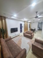 Zehra Villa Seri Iskandar with Private Pool - B&B Seri Iskandar