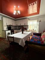 Azamat - Bed and Breakfast Akchiy