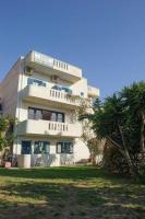 Izabella Studios Apartments - Ferienwohnung Pitsídia