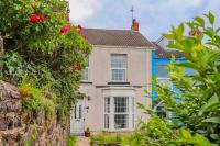 Flo Suite by Koya Homes-3-Bed Home-Parking - B&B Mumbles