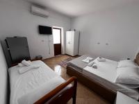 Habitación Triple con balcón