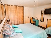 Chambre Triple Supérieure avec Terrasse