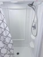 Garden level one bedroom apartment - B&B Brockton