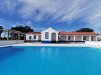 Monte Cores do Vale - Villa com piscina privada - Bed and Breakfast Montemor-o-Novo
