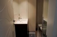 Cama Individual en habitación compartida femenina