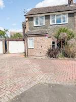 Raygill House By Furnished Accommodations 4BR Shadwell House Ideal for Contractors & Relocations Families - B&B Moortown