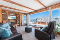 Cozy 2Br W Bay Views Walk To Beach, Shops & Dining By Beachview Rentals - B&B Newport Beach