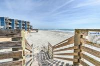 North Topsail Condo - Steps to Beach! - B&B North Topsail Beach