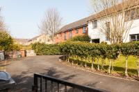 Stunning 4 Bed in Salford - Sleeps 9 - B&B Manchester