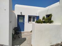 Ευχάριστο σπίτι στην χώρα Κύθνου - B&B Kýthnos