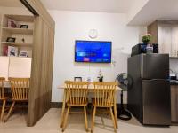 Citispace 1BR Condotel Suite at FAME Residences #FM53B - B&B Manila