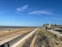 Appartement 100 m de la plage - Bed and Breakfast Langrune-sur-Mer