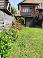 садиба ТУГАН-ДВІР - B&B Svitiaz