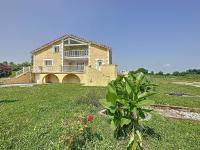 Familles - amis, Netflix -clim - 3 terrasses - BBQ - B&B Horsarrieu