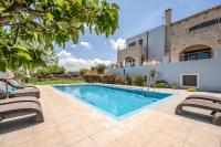 Arios Lux Villa - B&B Agía Paraskeví
