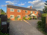 Entire Private Apartment with Kitchen and Lounge - Bed and Breakfast Braybrooke